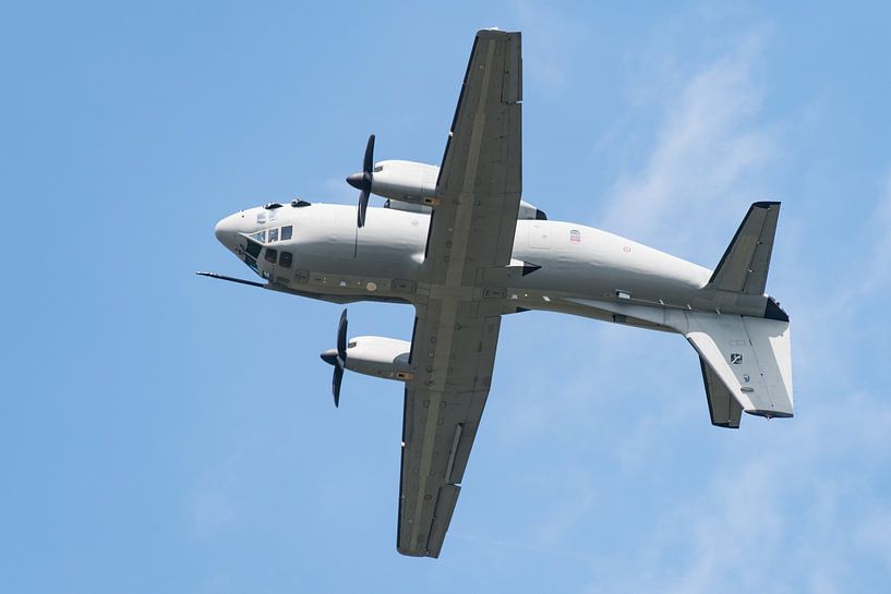 Alenia C-27J Spartan flying inverted by Wim Stolwerk