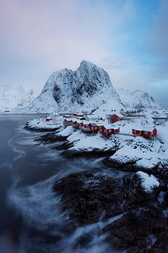 Lofoten klassisch vertikal von Thijs Friederich