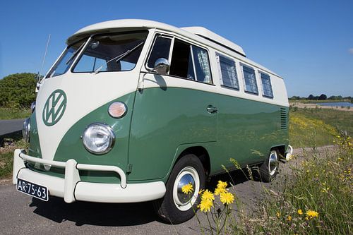 T1 Volkwagen van 1965 by Jolanda van Eek en Ron de Jong
