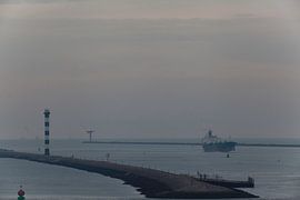 The evening falls on the Waterway by Maarten Visser