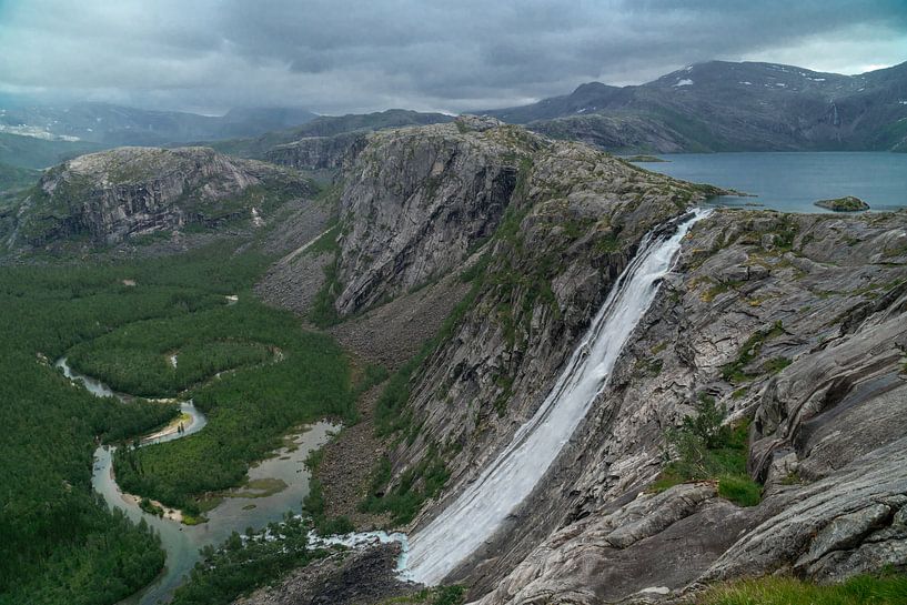Mooiste waterval Noorwegen. van Axel Weidner