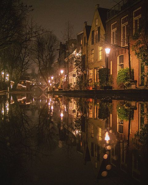 Reflecties Oudegracht. van Michael Van de burgt