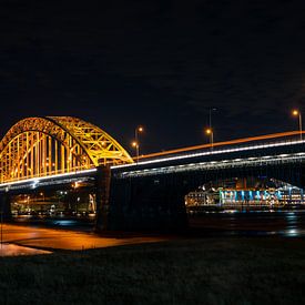 Nimwegener Waalbrücke 4 von Rick Giesbers