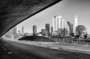 'Under the bridge' Willemsplein Rotterdam van Rick Van der Poorten