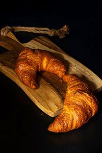 Stilleben mit Croissants .