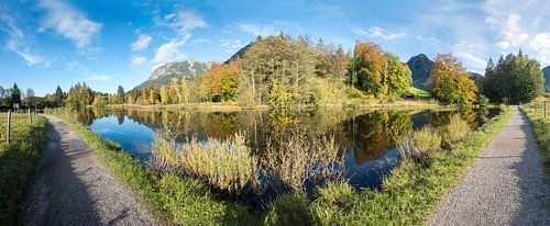 Wanderweg am Moorweiher Oberstdorf.