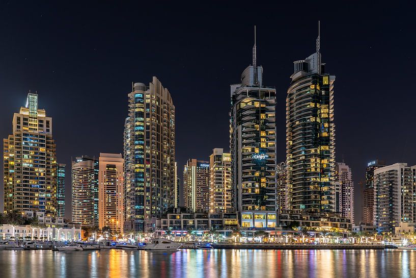 Skyline Dubai Marina by Jeroen Kleiberg