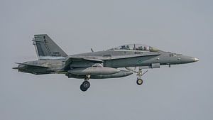 Landung einer malaysischen F/A-18D Hornet.