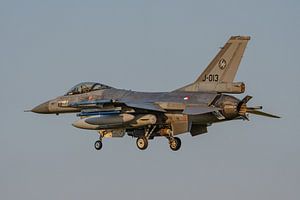 Koninklijke Luchtmacht F-16 Fighting Falcon (J-013). van Jaap van den Berg