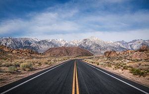 Route de Whitney Portal sur Loris Photography