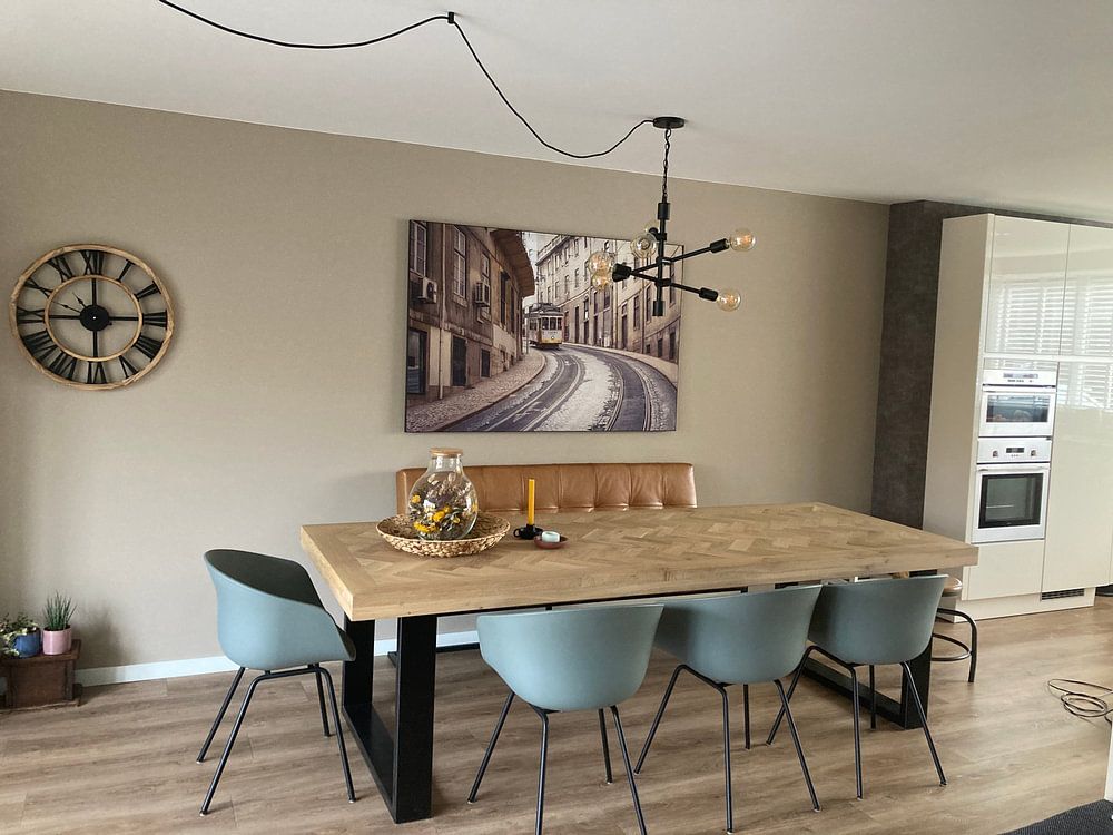 Rue avec tram, Lisbonne  par Marcel Bakker 