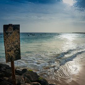 Strand von Sal Kap Verde von Koen Boelrijk Photography