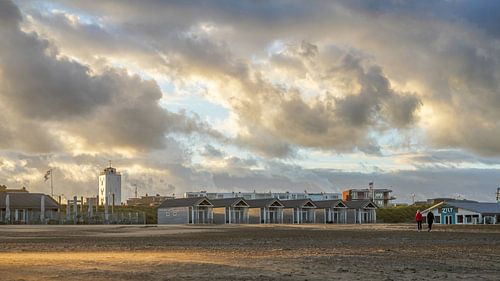 Vuurtoren en strandhuisjes in Katwijk