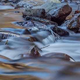 ice 2 by Edwin Hoek
