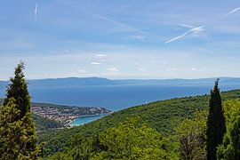 Blick nach Rabac in Istrien von Alexander Ließ