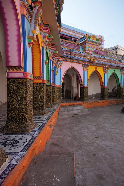 Than Monastery, a haven of peace in Gujarat by Frank Photos
