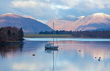 Loch Leven, Ballachulish, Lochaber, Schotland, Schots Hoogland van Arch White