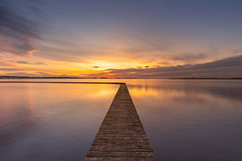 Steendam – Ponton au coucher du soleil au bord du Schildmeer