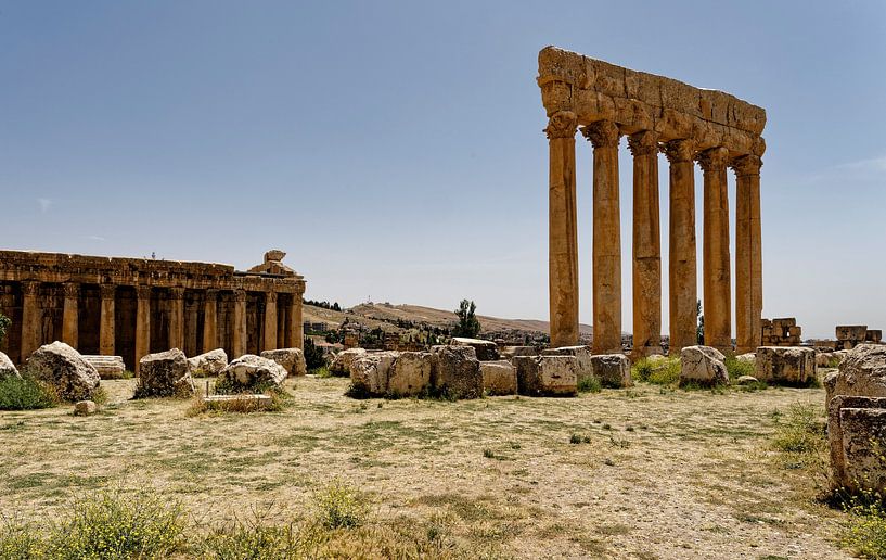 Temple of Jupiter, Baalbek, Lebanon by Imageditor
