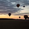 Heißluftballon bei Nacht von Cornelius Fontaine