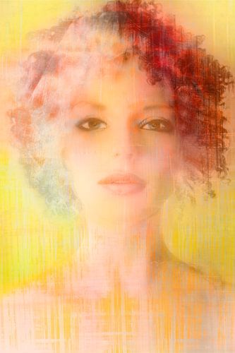 Zacht portret van jonge vrouw