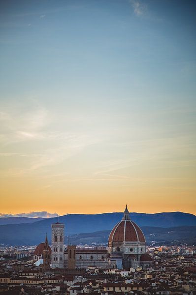 Florence by Hello Pompoyo