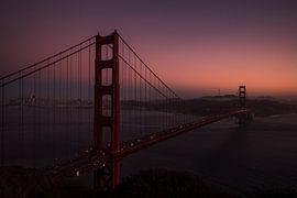 Sunset over Golden Gate bridge by Piotr Snoch