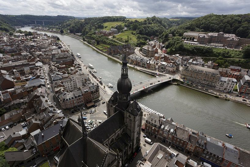 Uitzicht over een plaats in België van Stefan van Nieuwenhoven