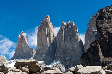 De Torres Del Paine, de Blauwe Torens-3 by Gerry van Roosmalen