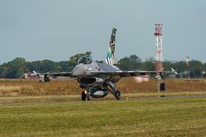 F-16A Fighting Falcon belge avec la livrée du Jour J.