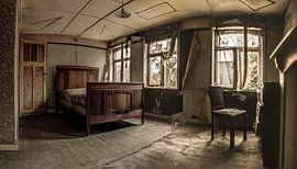 Goodnight by Anya Lobers