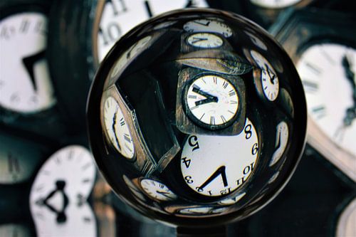 Lensball Fantasy Klok 003