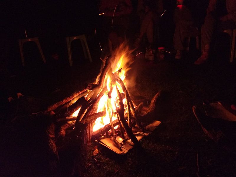 Kampvuur tijdens de vakantie par Veluws