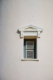 Fenster des Leuchtturms von Frank's Awesome Travels