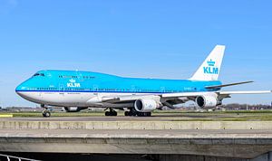 Rollende KLM Boeing 747-400 Passagiermaschine.