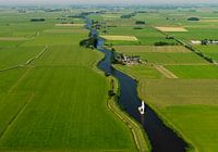 Dokkummer Ee between Dokkum and Birdaard.
