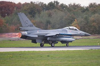 J-005 op en herfstdag