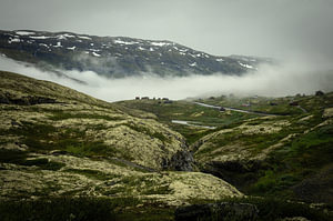 In den Wolken rund um den Tyin-See in Norwegen