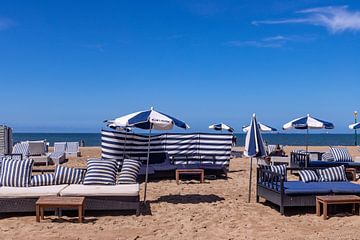 Blue and white in Scheveningen by george vogelaar