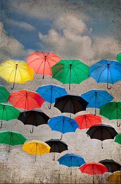 des parapluies dans le ciel sur Ariadna de Raadt-Goldberg