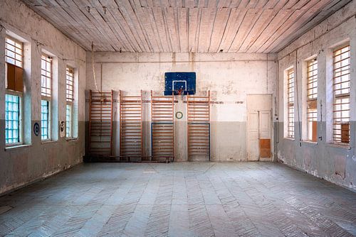 Abandoned gym in Georgia. by Roman Robroek - Photos of Abandoned Buildings