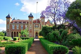 Government House by Frank's Awesome Travels