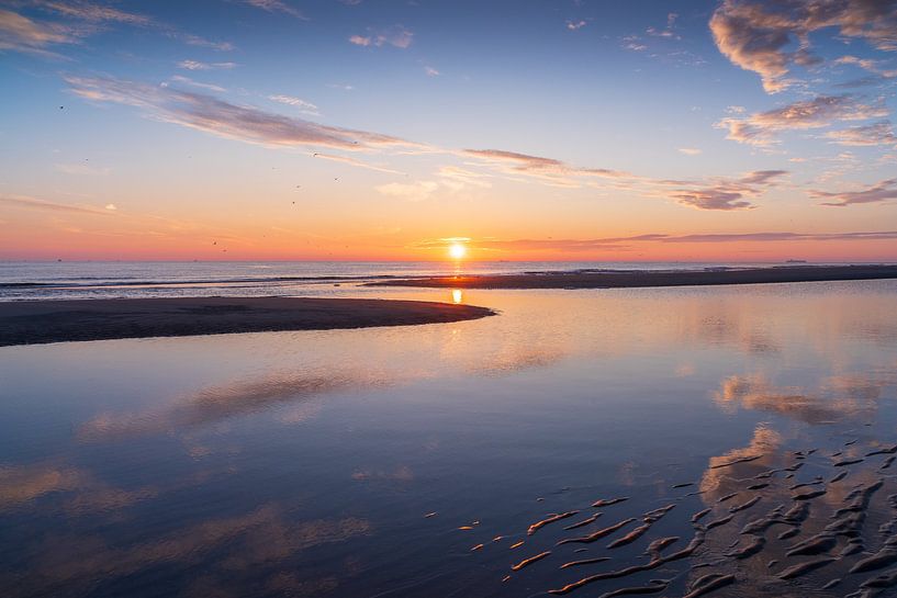 Maasvlakte während der Flut. von Björn van den Berg