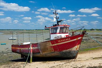 Boot op het droge van Leon van Voornveld