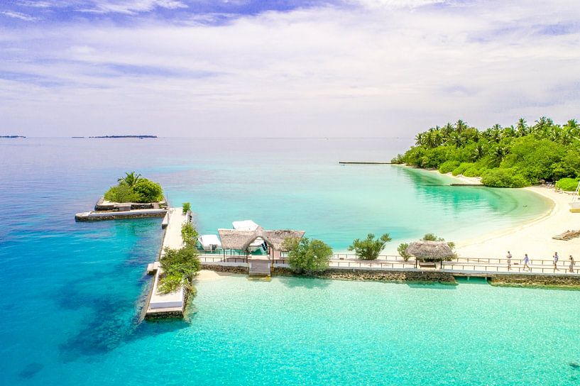 Maldives by Hello Pompoyo