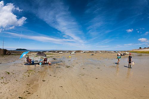 Seaside visitors at Port 'l Epine in France