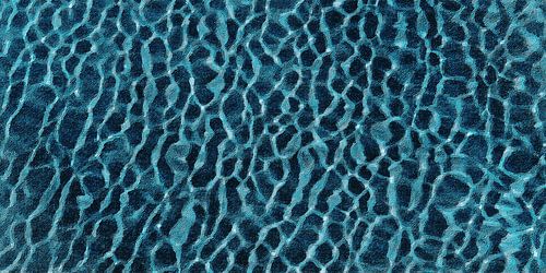 'Lost in Connections': an abstract painting of light reflections in a swimming pool