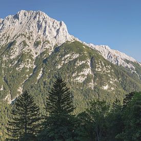 Panorama du Karwendel au-dessus de Mittenwald sur Walter G. Allgöwer
