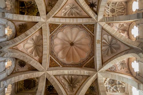 Gewelven van de Mezquita kathedraal in Cordoba