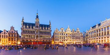 The Grand Place in Brussels at night by Werner Dieterich